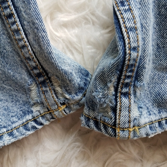 GRLFRND JEANS IN KAROLINA in DAYS LIKE THIS - Picture 11 of 16